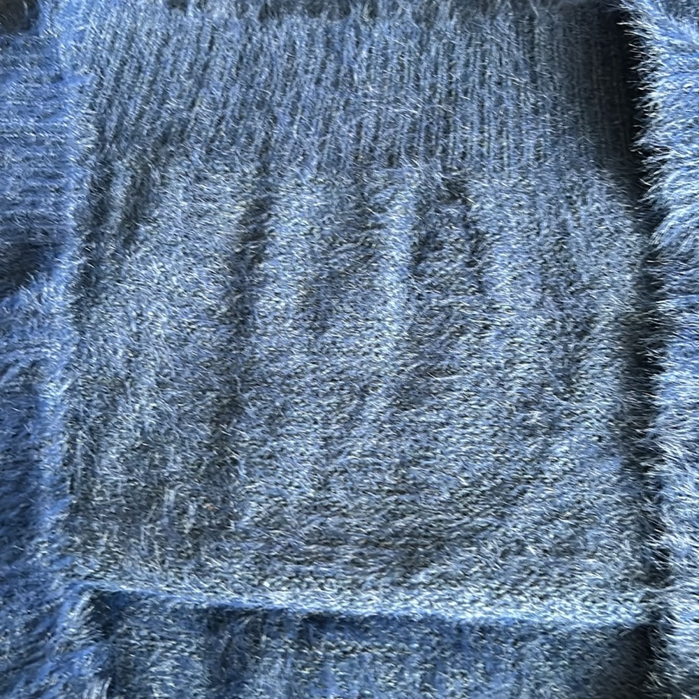 Sweater - Picture 10 of 13